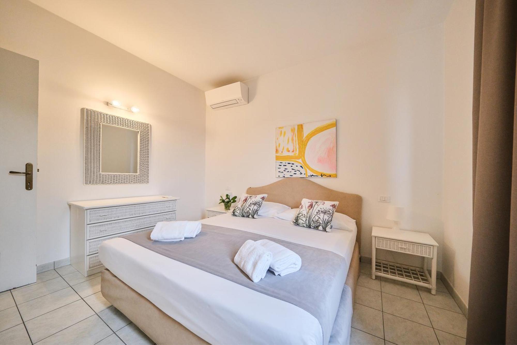 Front Lake Apartment Μπαρντολίνο Εξωτερικό φωτογραφία