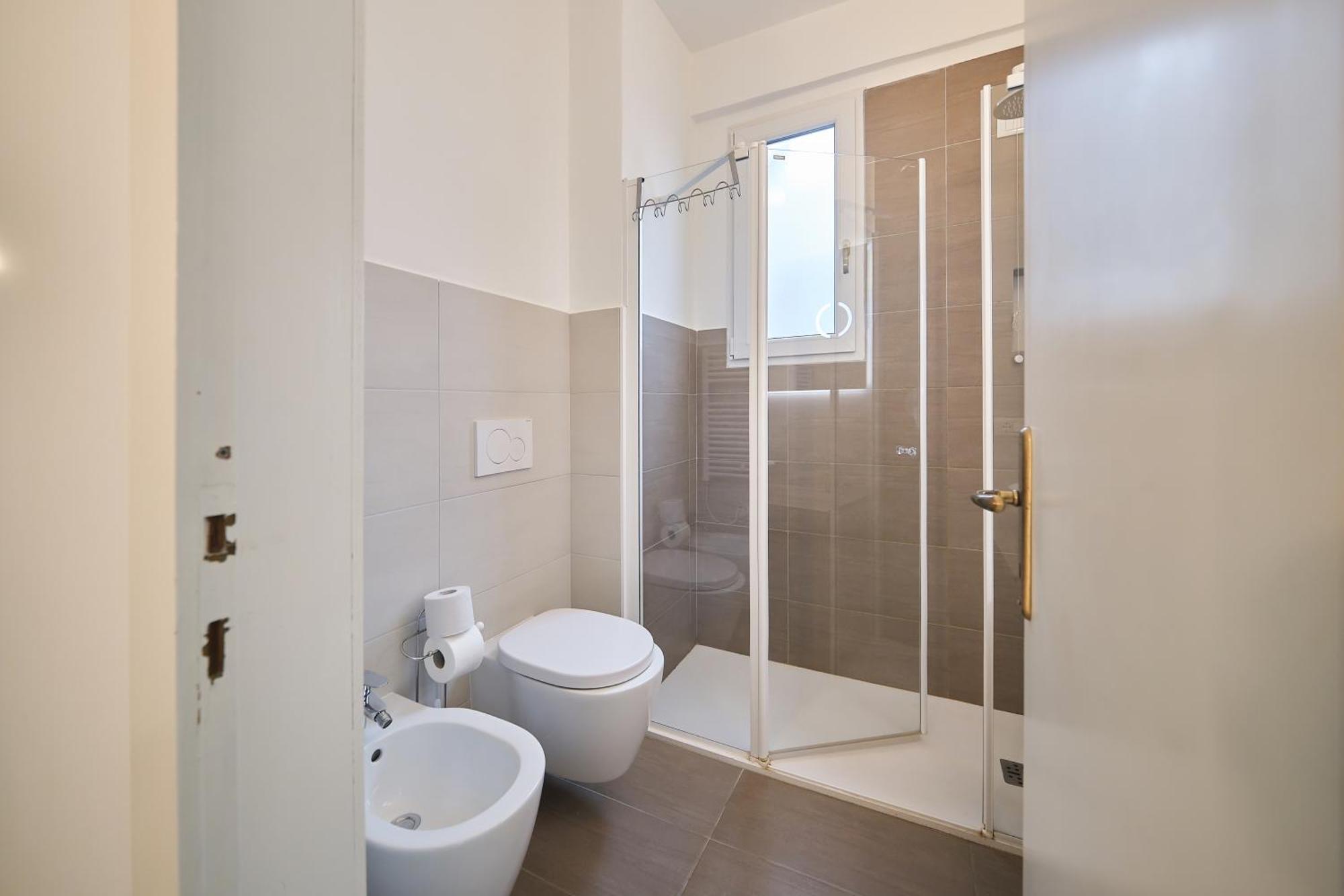 Front Lake Apartment Μπαρντολίνο Εξωτερικό φωτογραφία