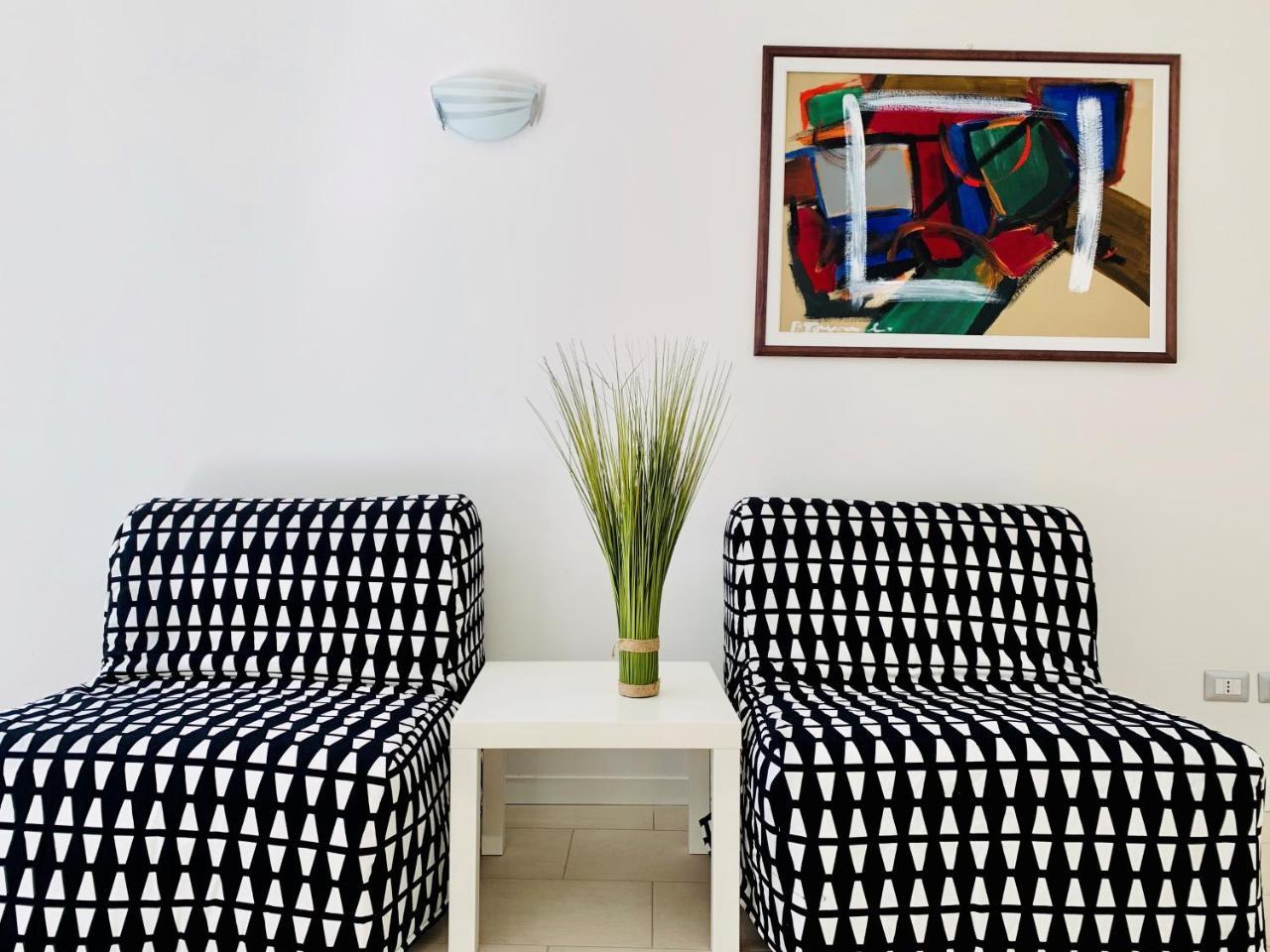 Front Lake Apartment Μπαρντολίνο Εξωτερικό φωτογραφία