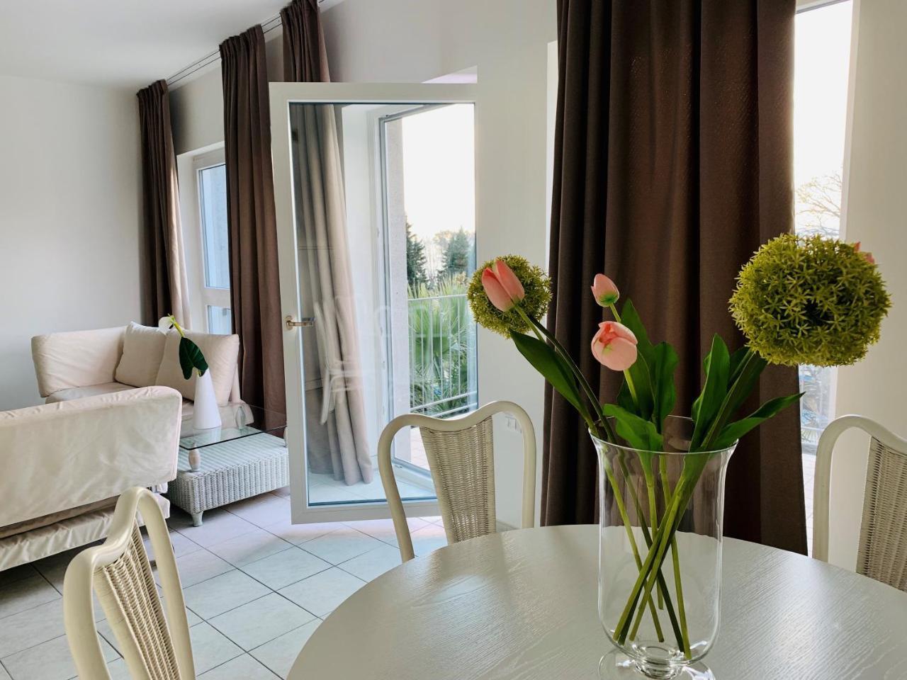 Front Lake Apartment Μπαρντολίνο Εξωτερικό φωτογραφία